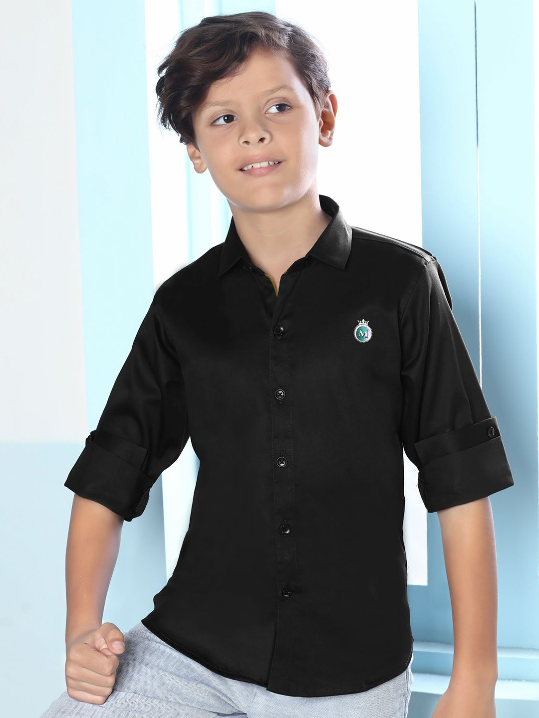 

MashUp Boys Classic Opaque Casual Shirt, Black