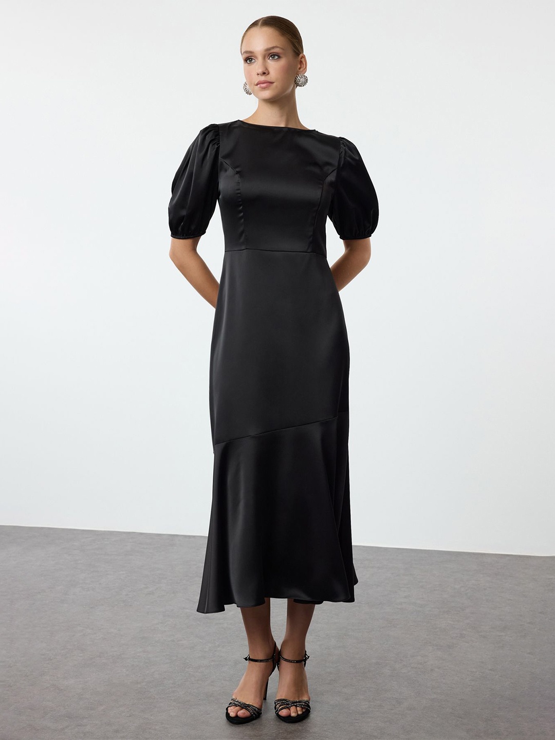 

Trendyol Puff Sleeve A-Line Maxi Dress, Na