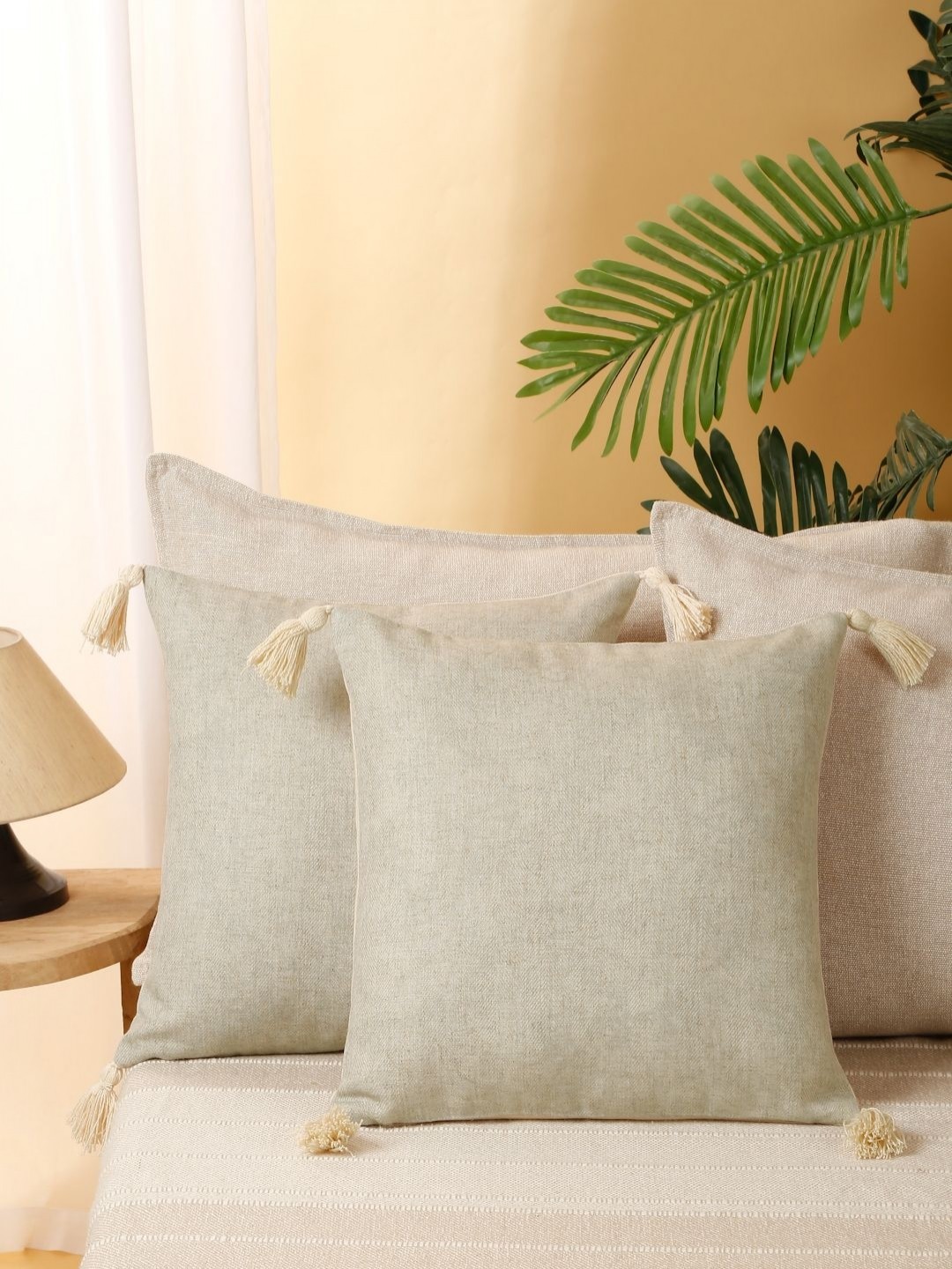 

eyda Grey 2 Pieces Square Tasselled Cushion Covers