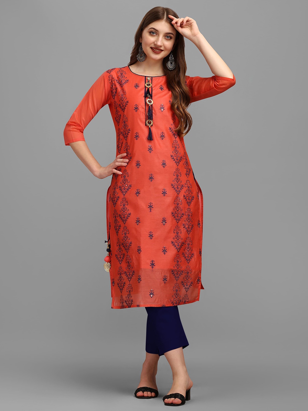 

CLIW Ethnic Motifs Embroidered Kurta, Coral