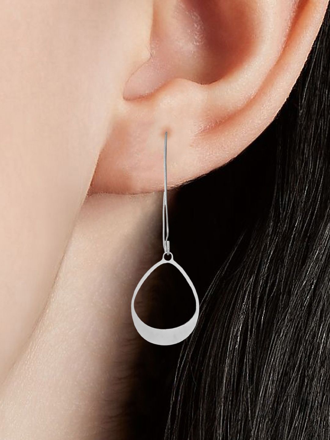 

Sangria 925 Sterling Silver Hanging Earrings