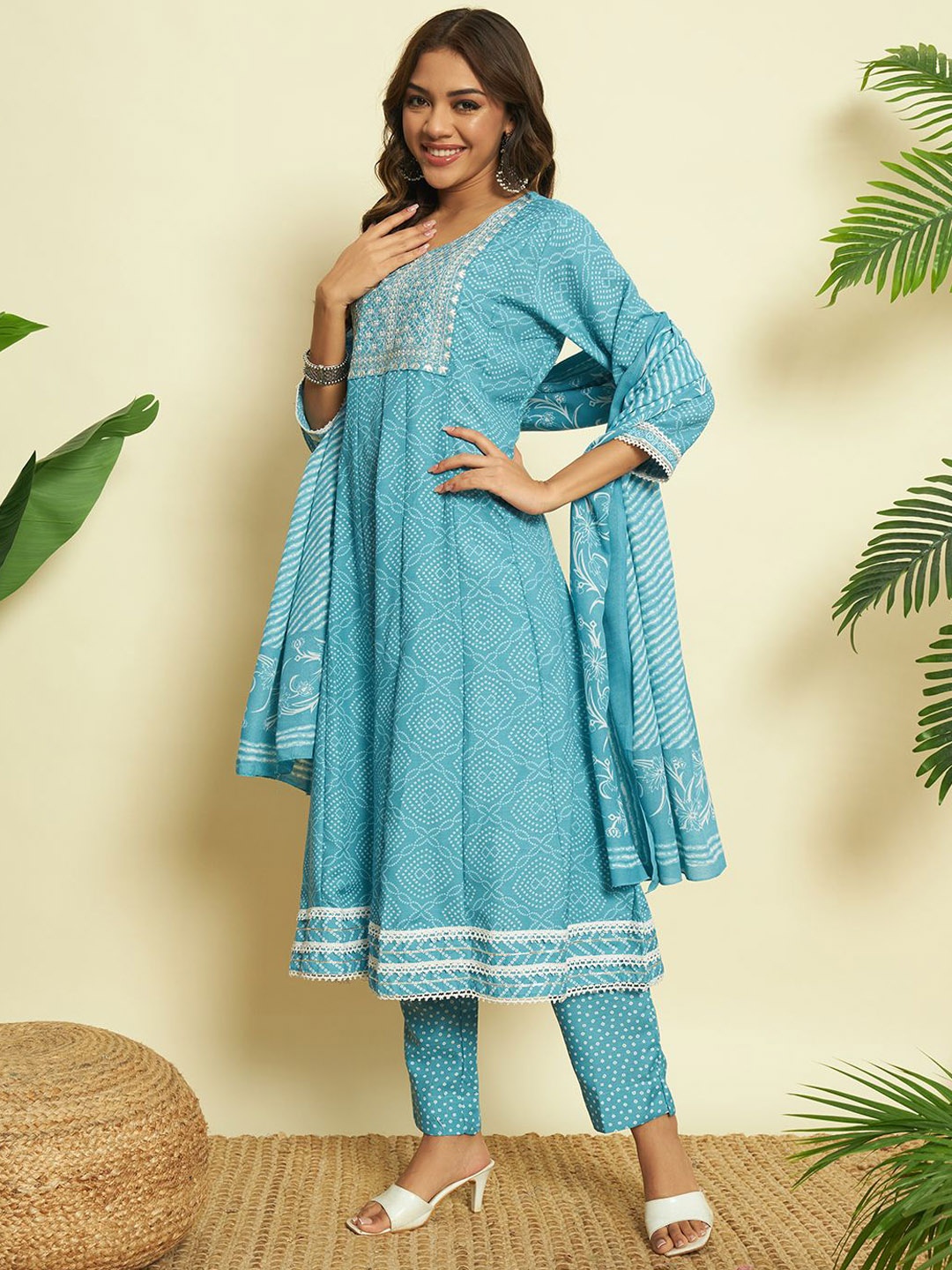 

VESH Women Bandhani Printed Regular Sequinned Pure Cotton Kurta with Trousers & With Dupatta, Blue