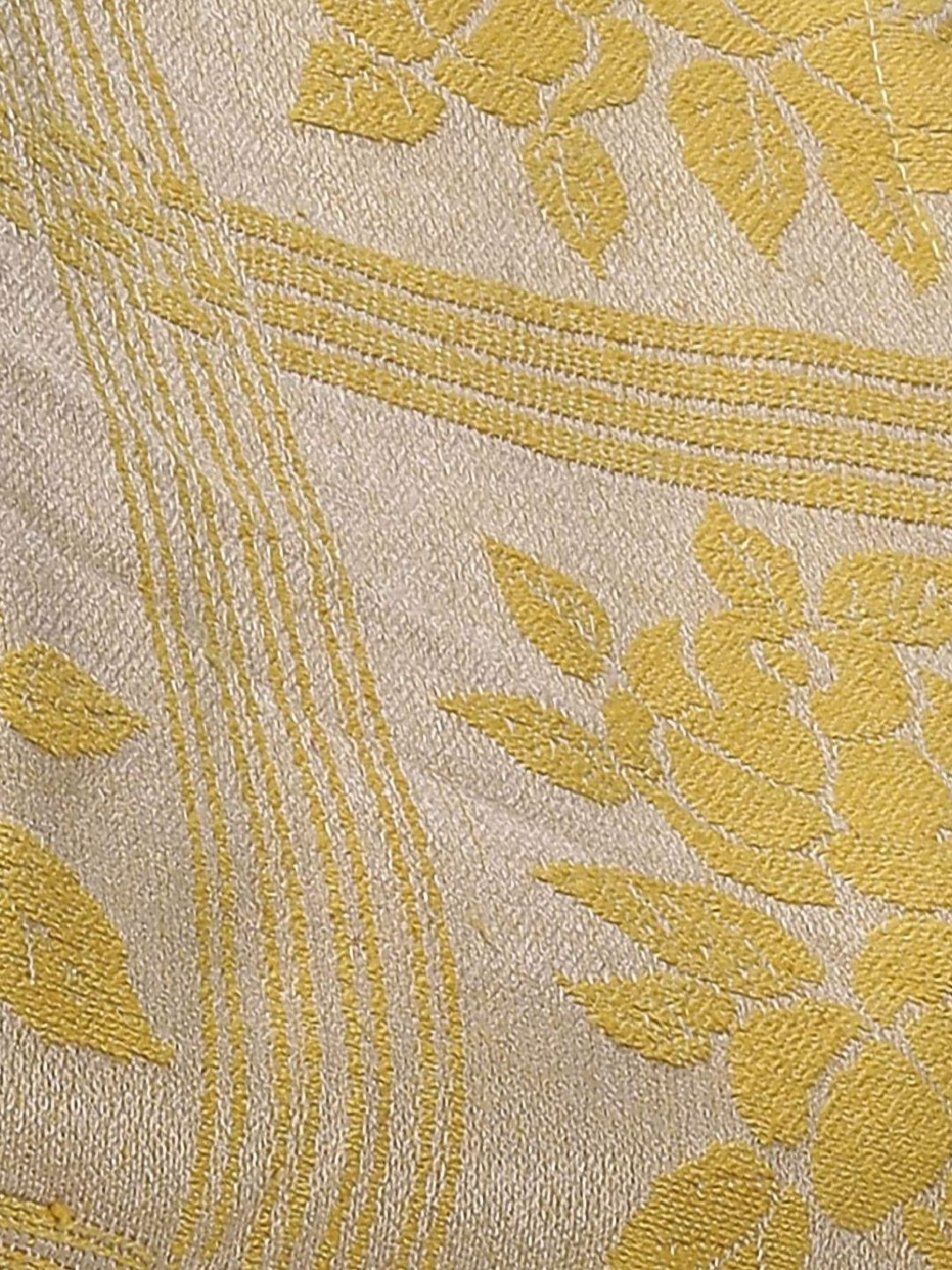 

Saral Home Beige & Yellow 2 Pieces Floral Room Darkening Cotton Window Curtain