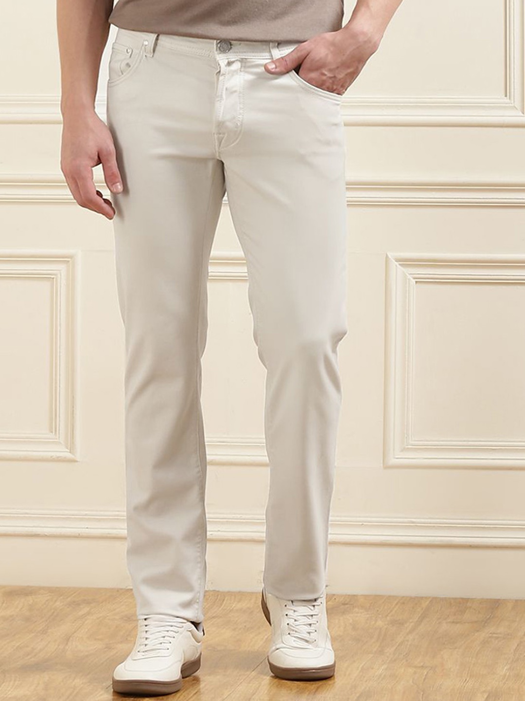 

Jacob Cohen Men Trousers, White