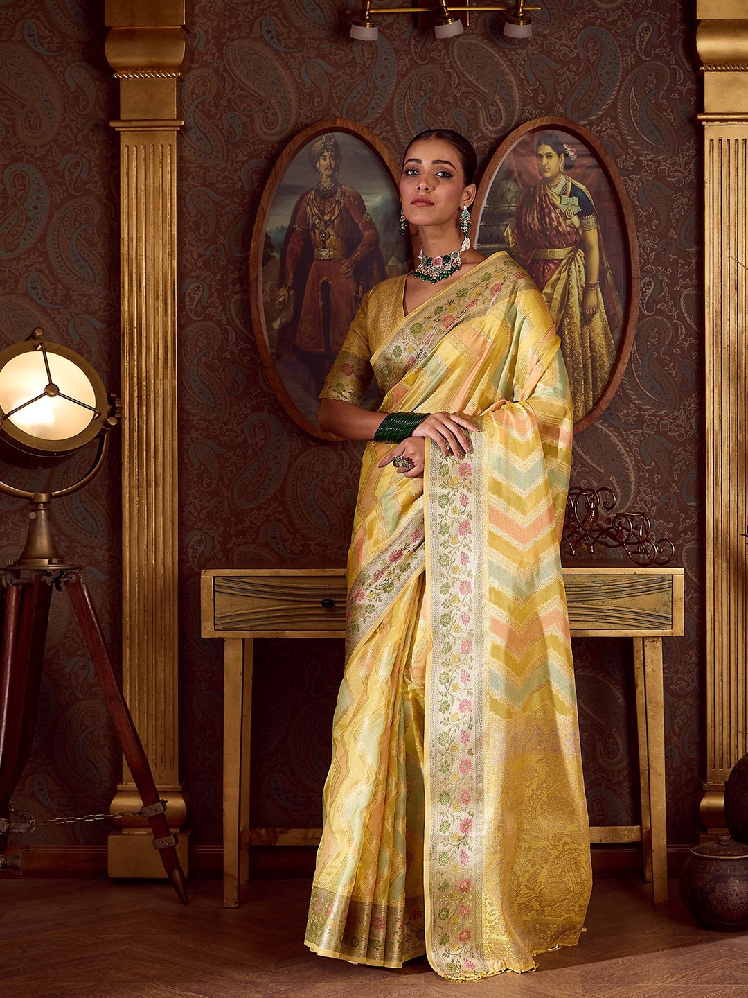 

Sangria Woven Design Zari Organza Banarasi Saree, Yellow