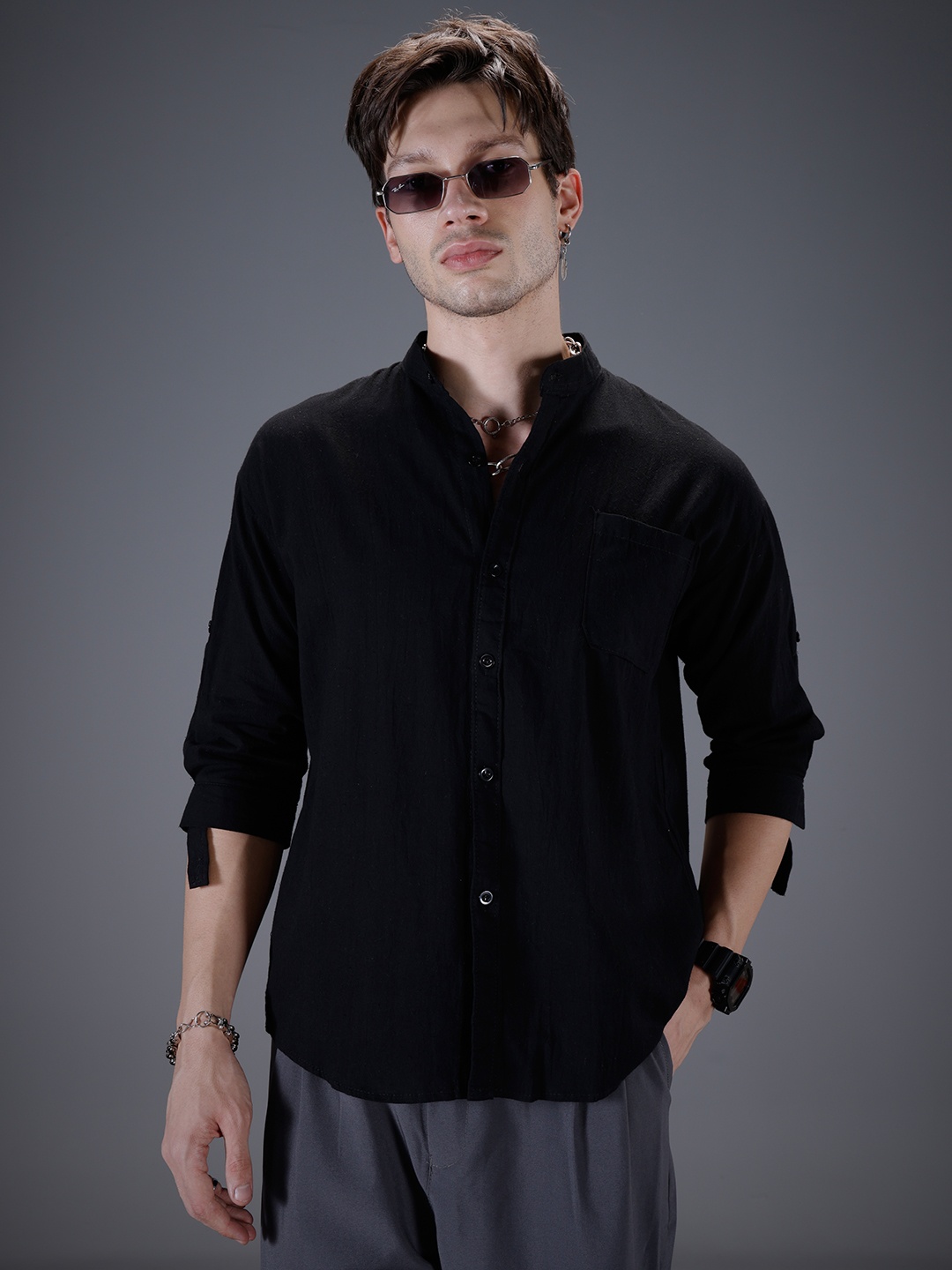 

SOKO STREET Band Collar Three-Quarter Roll-Up Sleeves Opaque Casual Shirt, Black