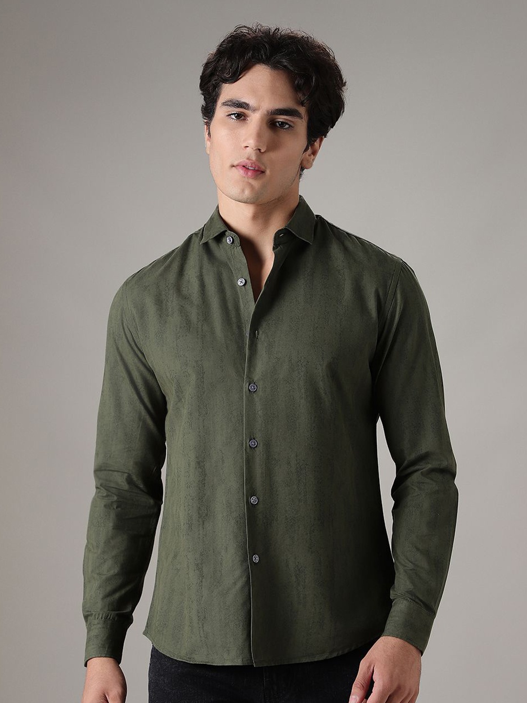 

Banana Club Men Classic Slim Fit Opaque Printed Casual Shirt, Green