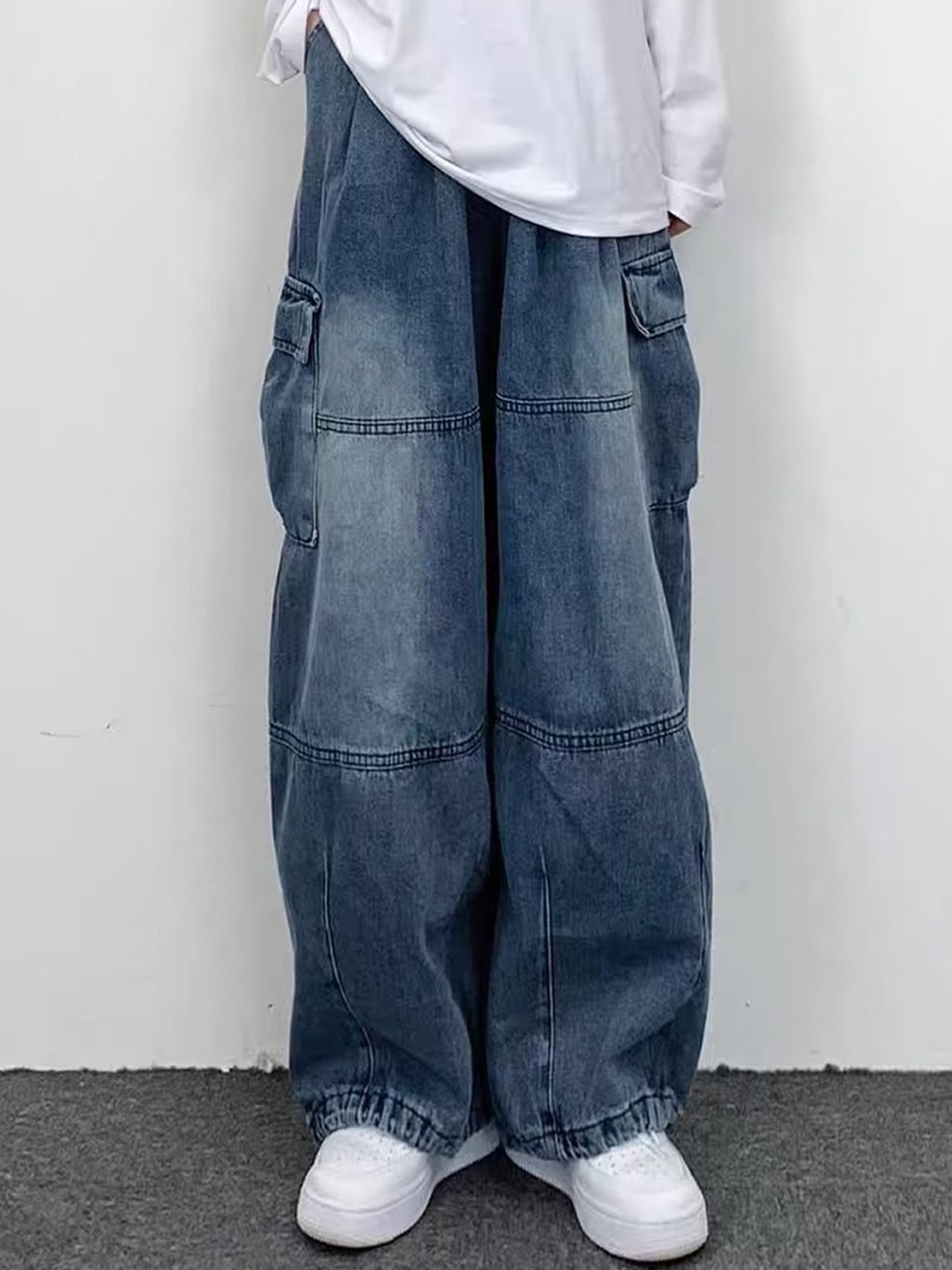 

StyleCast x Revolte Men Wide Leg Light Fade Jeans, Blue