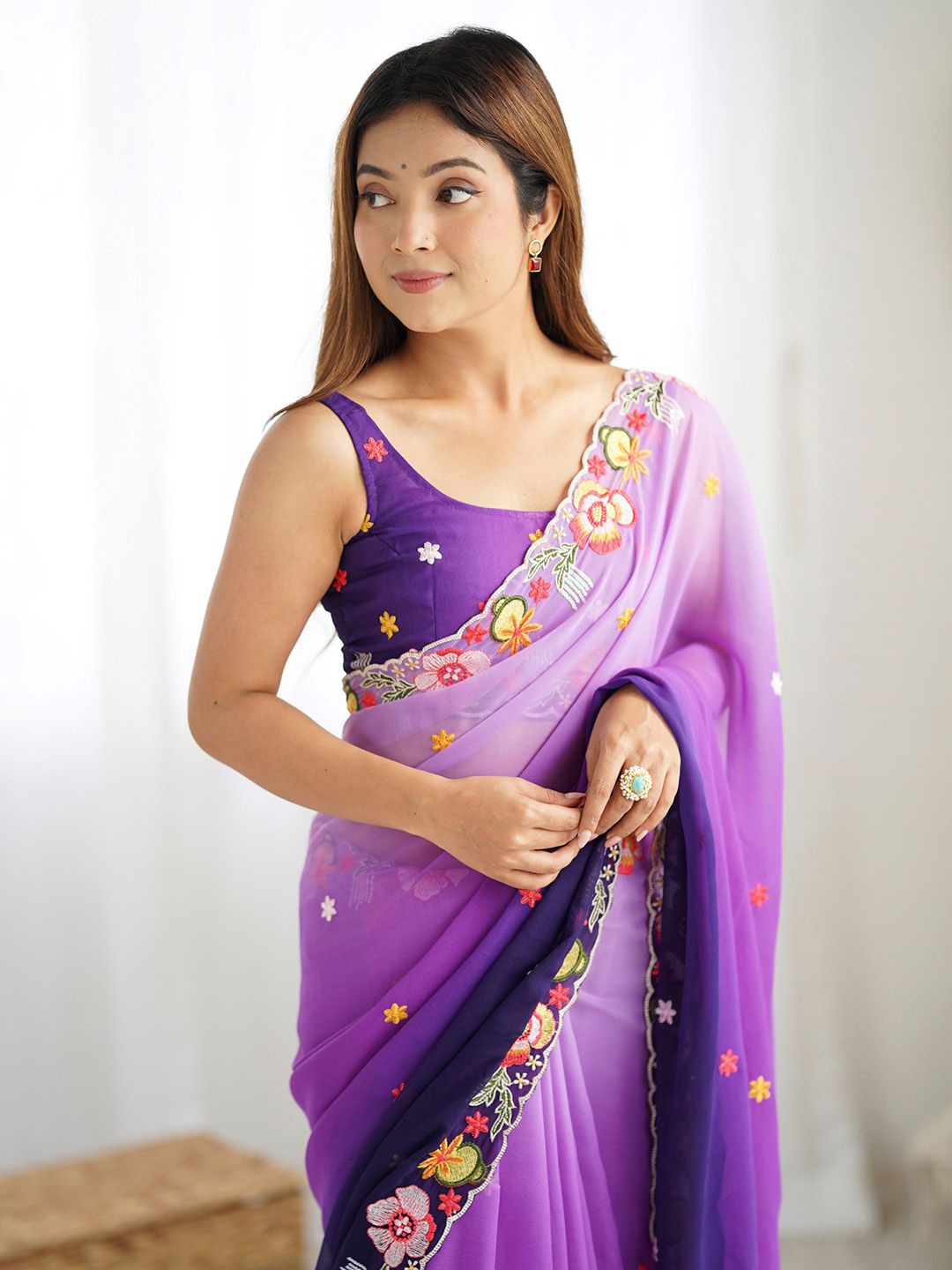 

Sangria Embroidered Saree With Blouse, Purple