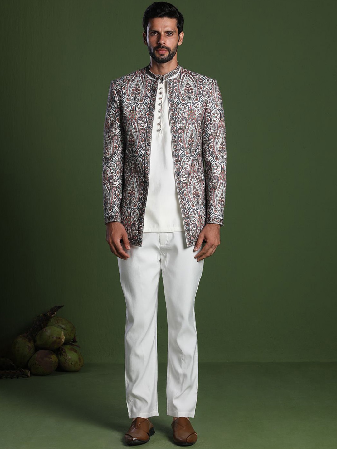 

KALPRAAG Mandarin Collar Sherwani, Cream