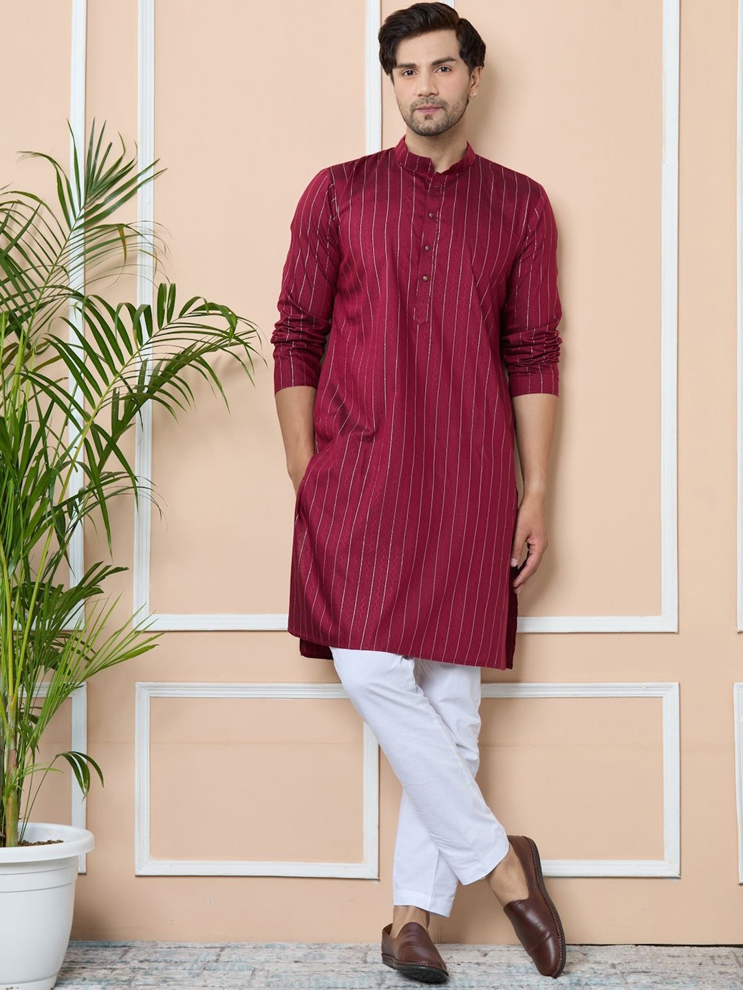 

See Designs Men Striped Thread Work Kurta, Maroon