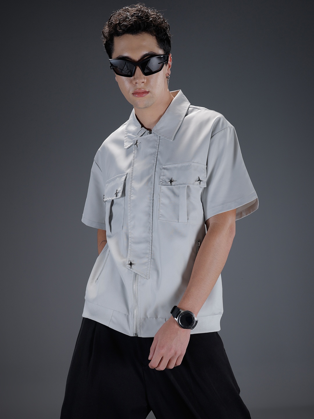 

SOKO STREET Cutaway Collar Drop-Shoulder Sleeves Relaxed Fit Casual Shirt, Grey