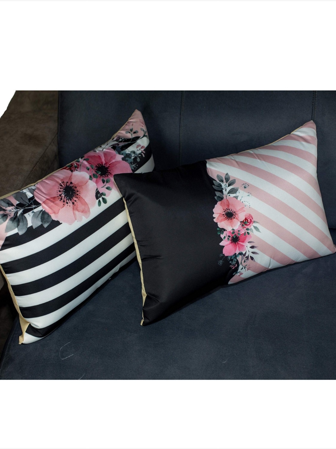 

Vendola Pink & Black 2 Pieces Floral Printed Rectangle Cushion Covers