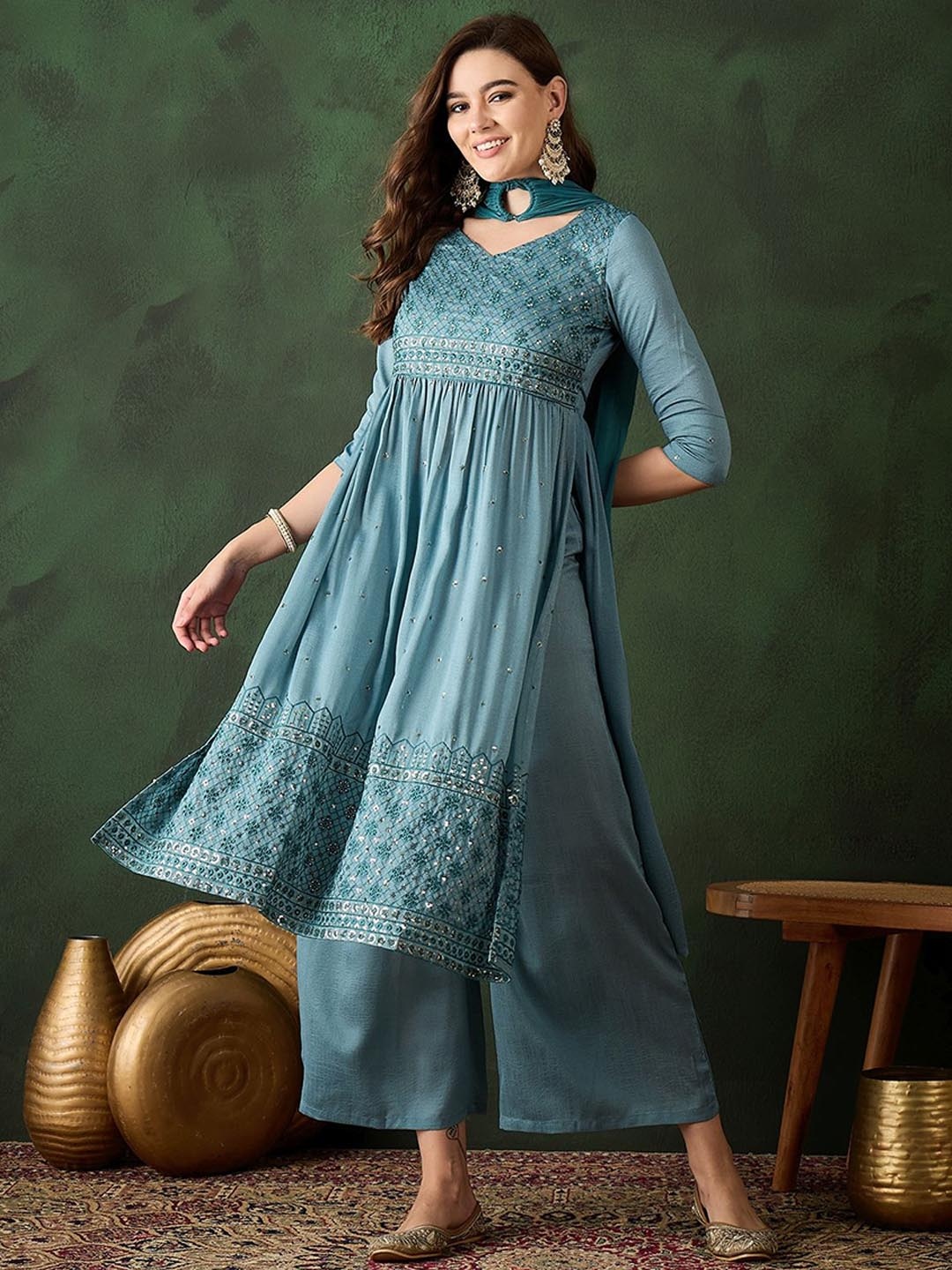 

Sangria Printed A-Line Kurta & Trousers With Dupatta, Blue