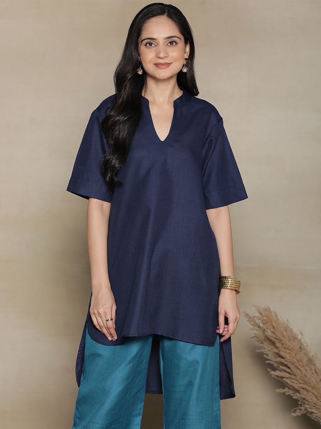 

LetsDressUp Navy Cotton Slub High Low Kurti, Navy blue