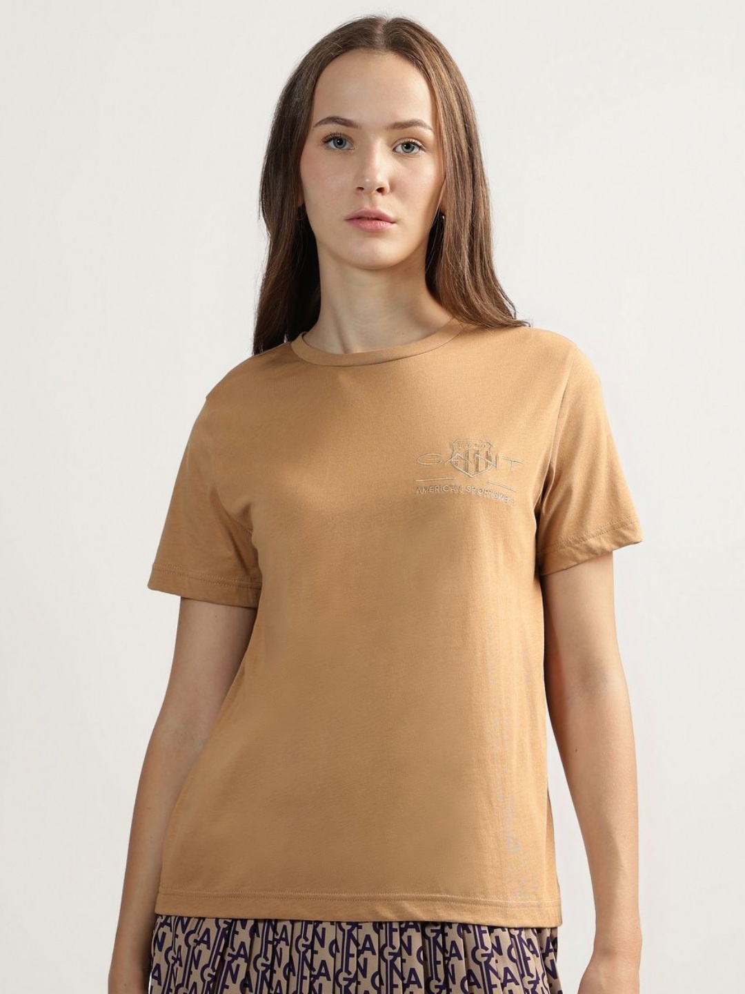 

GANT Women Pockets T-shirt, Beige