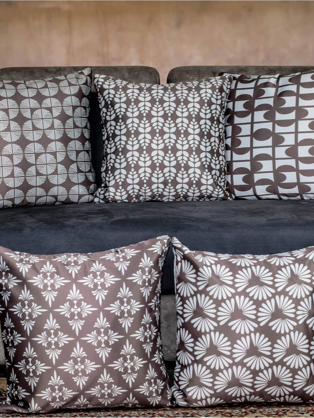 

Vendola Brown & White 5 Pieces Ethnic Motifs Printed Satin Square Cushion Covers