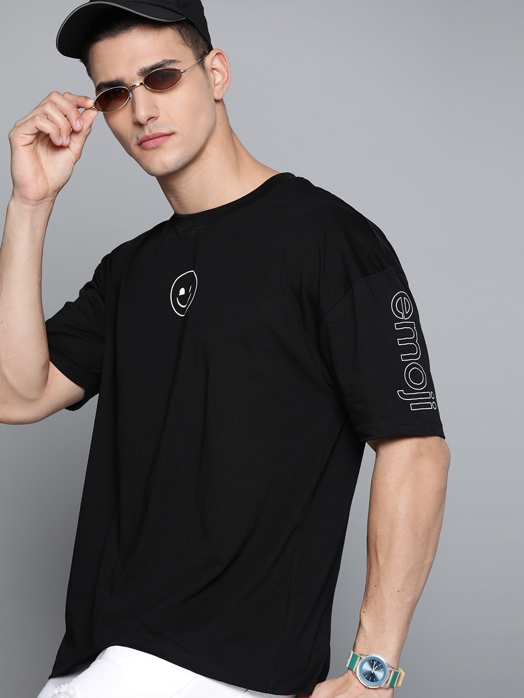 

Kook N Keech Emoji Men Black Cotton Printed T-shirt