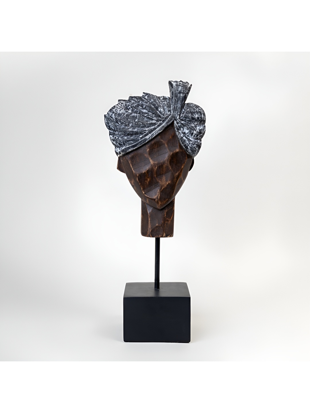 

KANIRY ARTISE OF NOVELTY Black Curio Wooden Showpiece