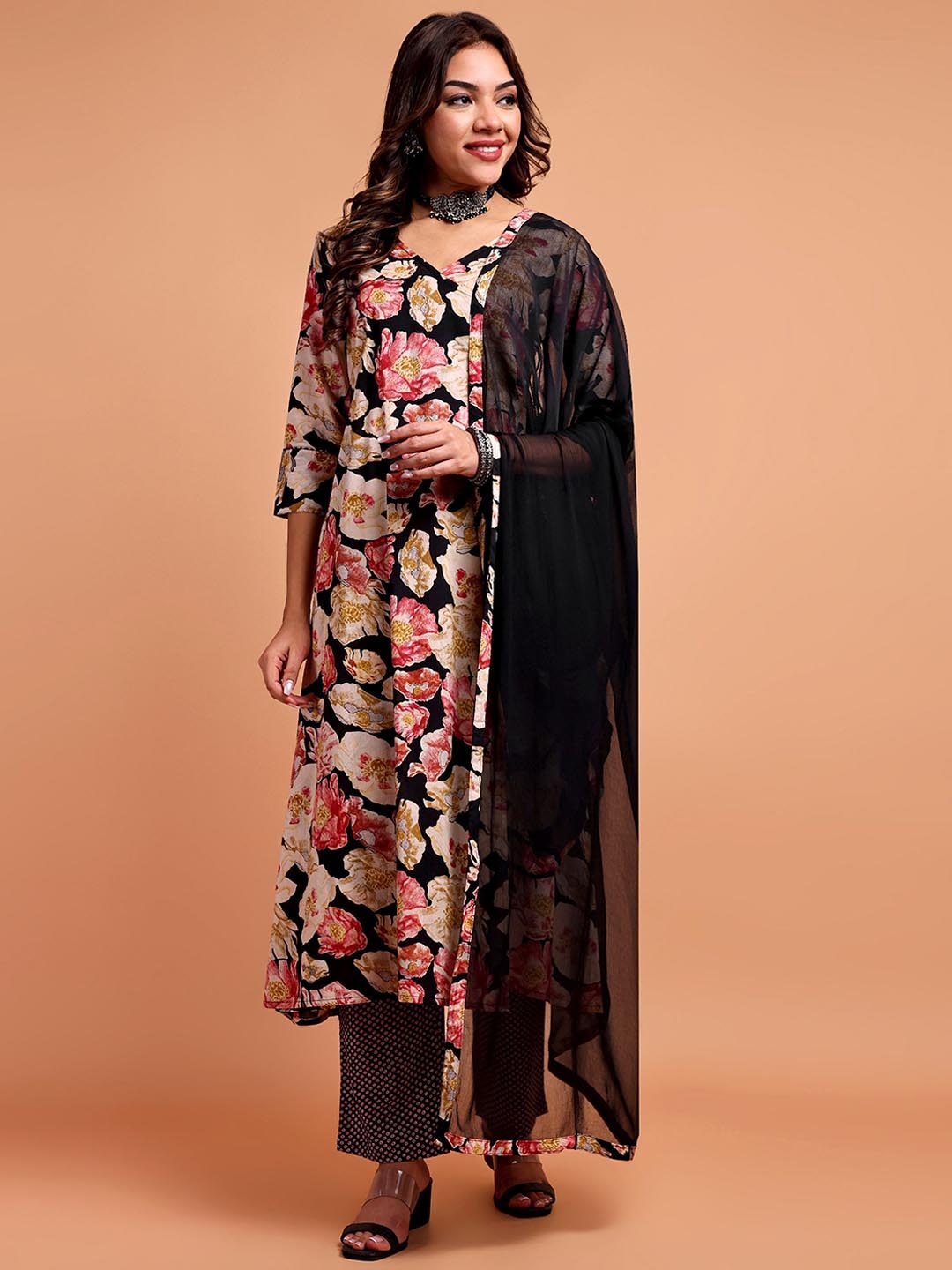 

Vastara the Label Floral Printed Cotton A Line Kurta & Trousers With Dupatta, Black