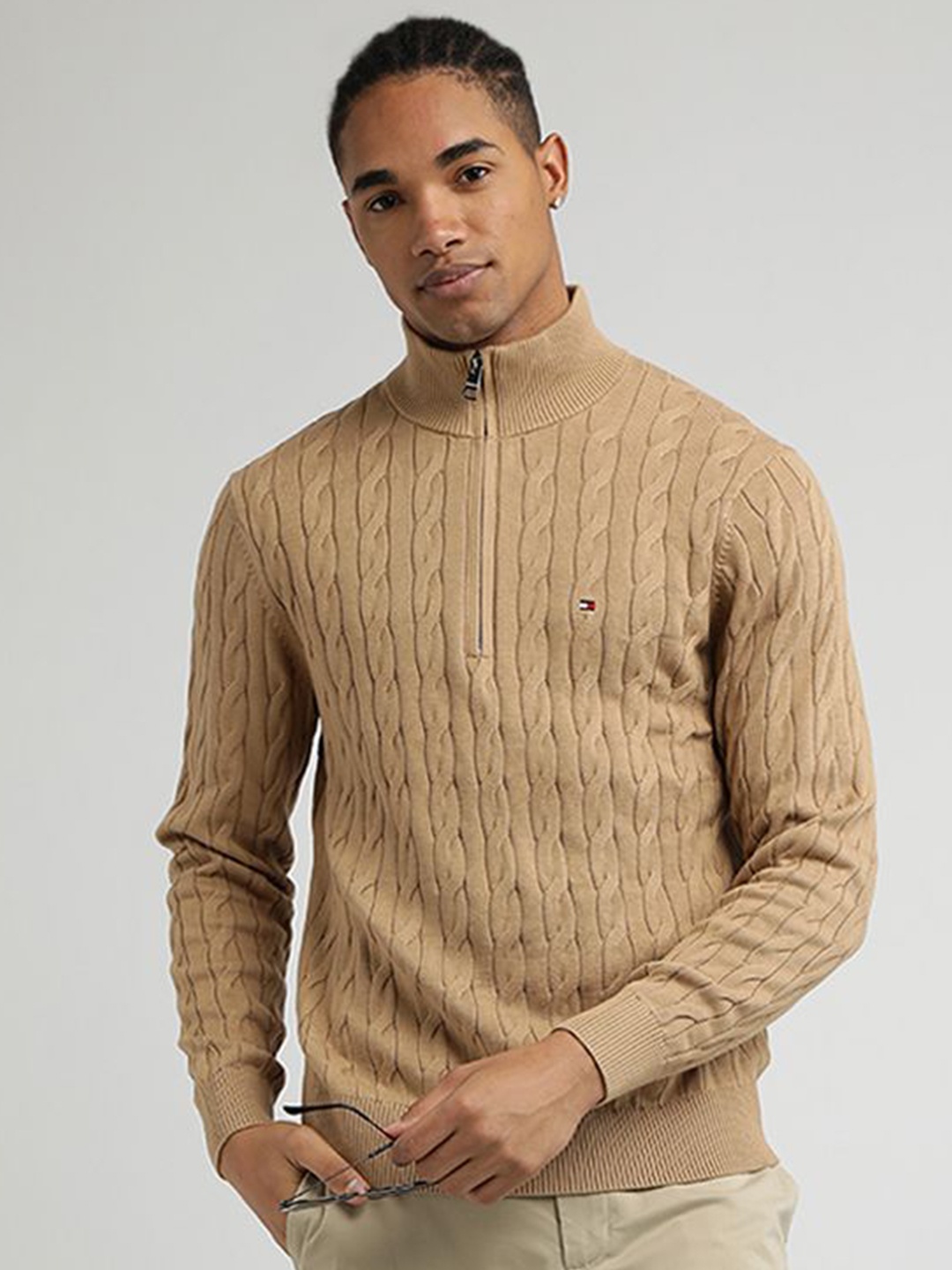 

Tommy Hilfiger Men Cable Knit Pullover, Brown