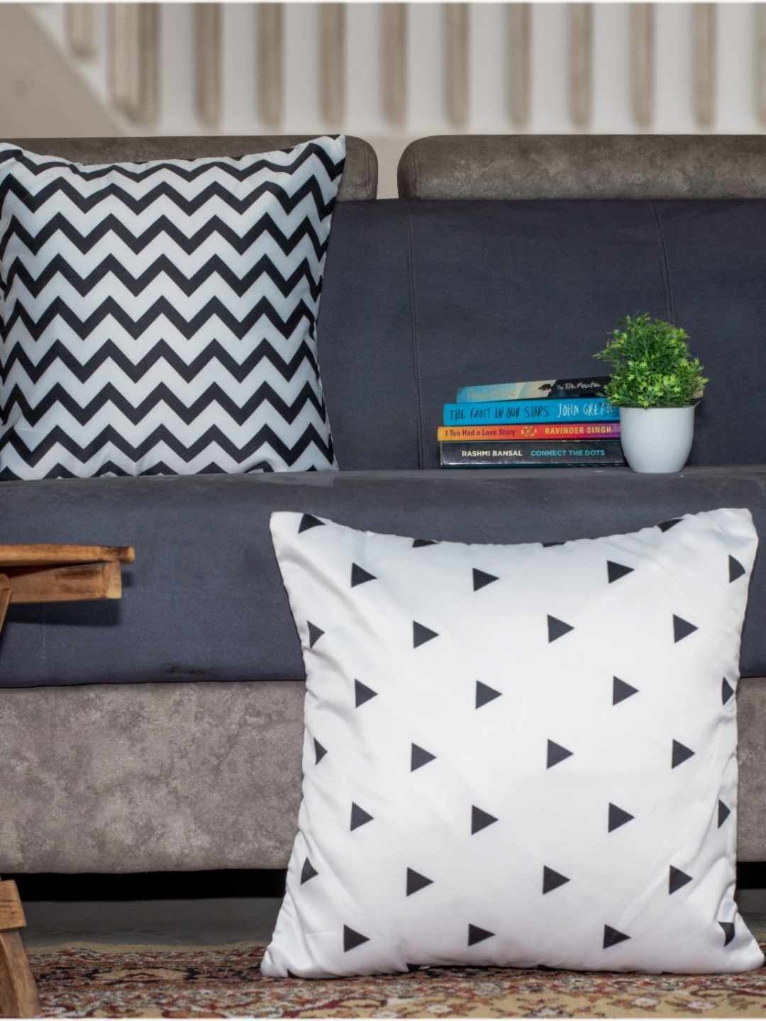 

Vendola Black & White 2 Pieces Geometric Satin Square Cushion Covers