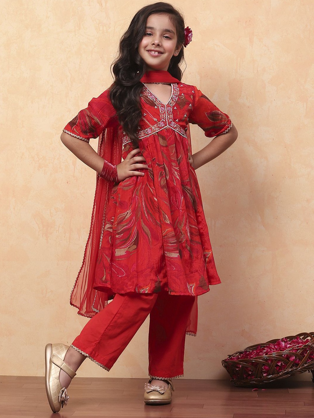 

Biba Girls Floral Printed V-Neck Anarkali Kurta with Palazzos & With Dupatta, Red