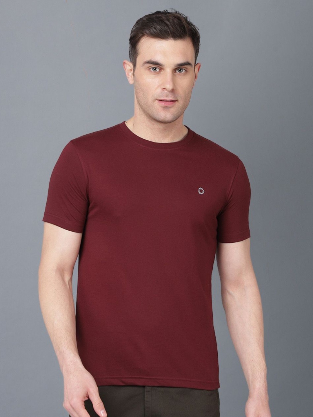 

Dollar Men Cotton Round Neck Short Sleeves Regular Fit Applique T-shirt, Maroon