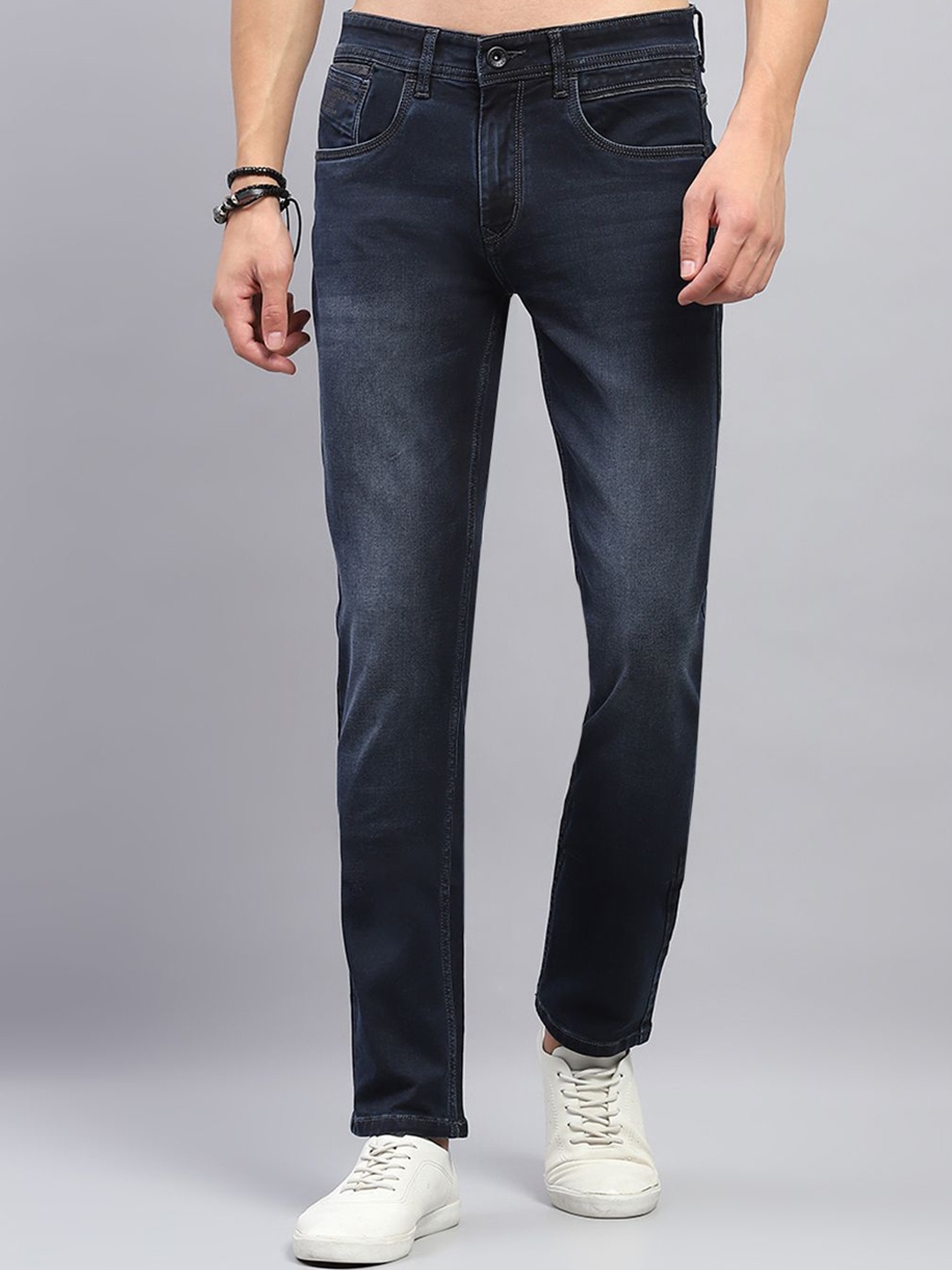 

Monte Carlo Men Slim Fit Light Fade Mid-Rise Jeans, Blue