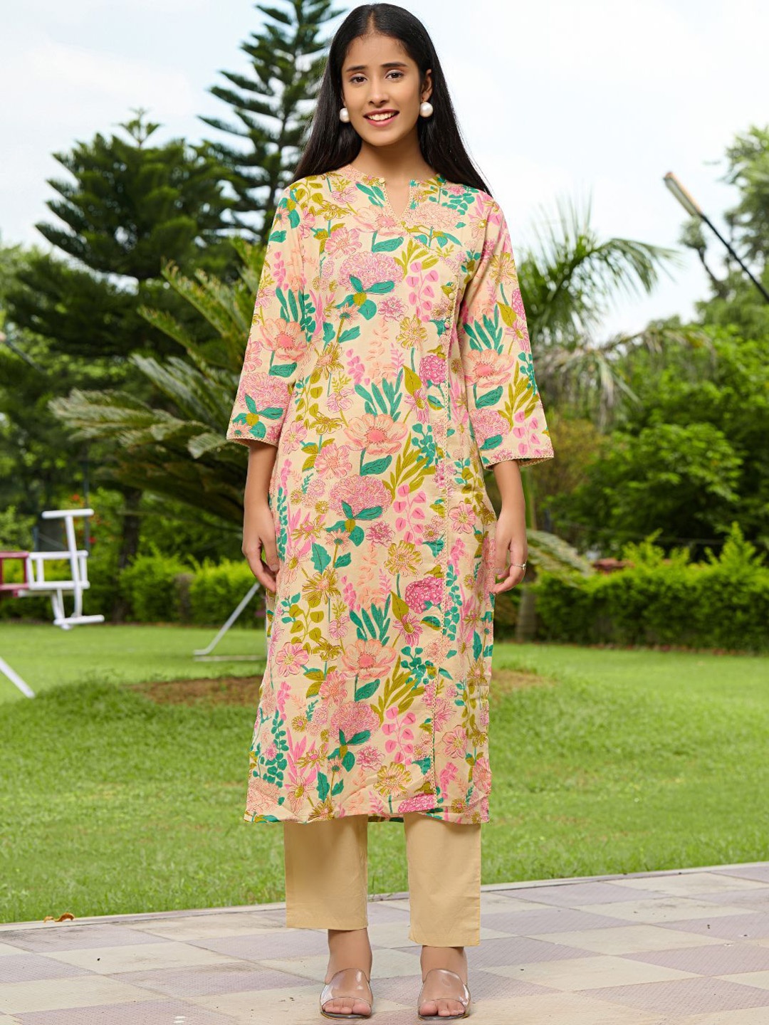 

PRETTY PALLU Floral Printed Pure Cotton Tunic & Trouser Co-Ords, Cream