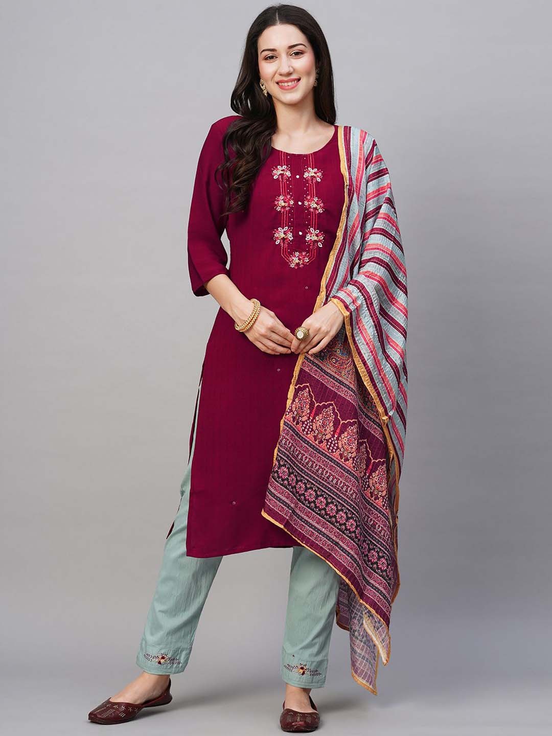 

Kiana House Of Fashion Floral Embroidered Straight Kurta With Trousers & Dupatta, Maroon