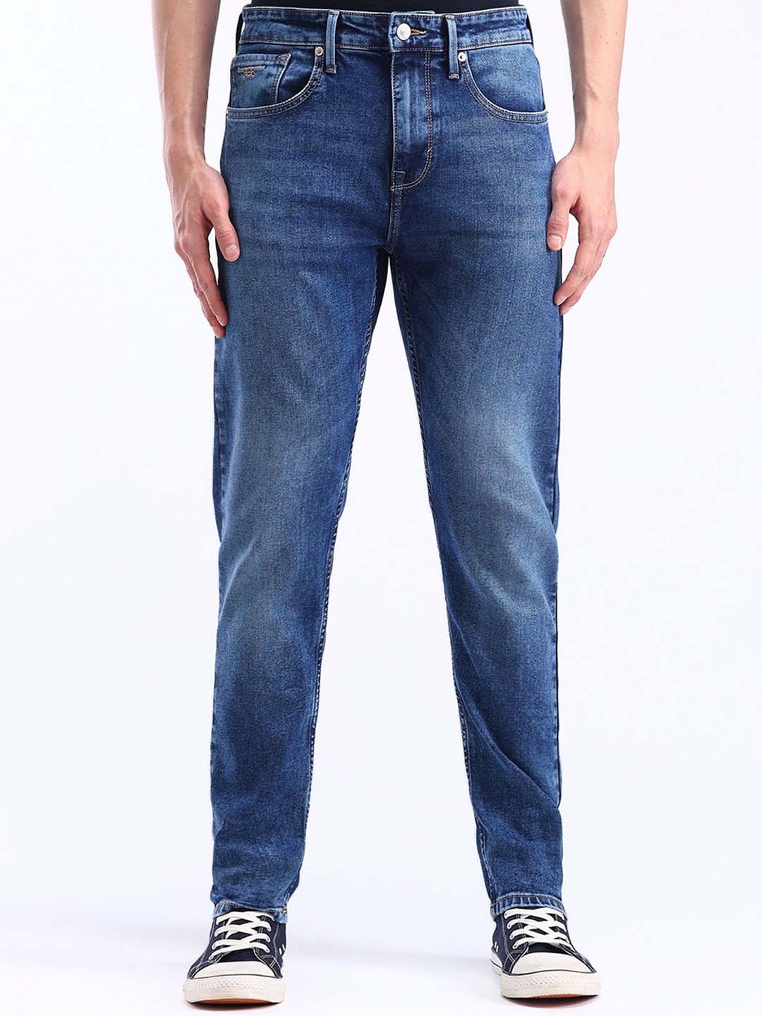 

Flying Machine Men Slim Fit Light Fade Jeans, Blue