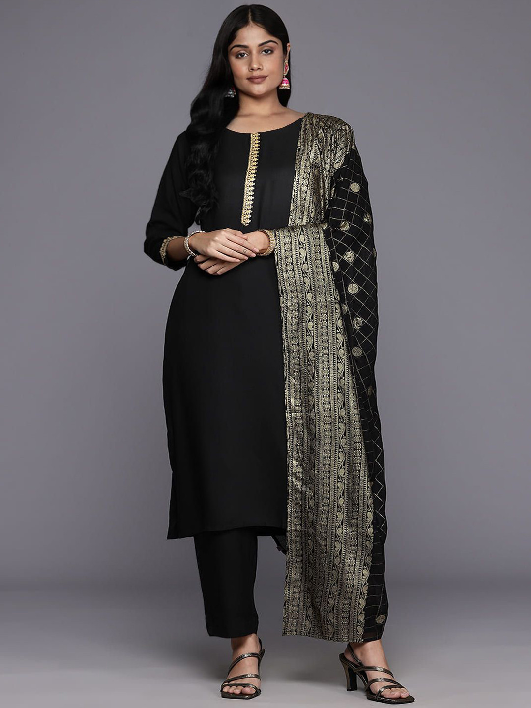 

A PLUS BY AHALYAA Women Regular Kurta with Trousers & With Dupatta, Black