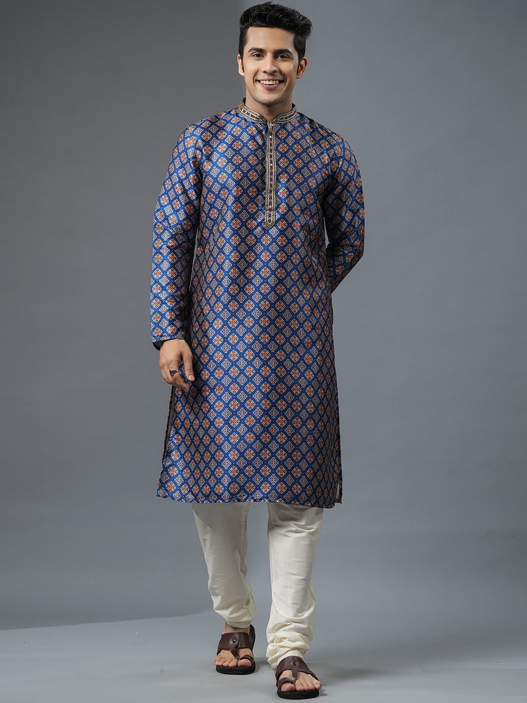 

Ethnic India Ethnic Motifs Woven Design Mandarin Collar Straight Kurta, Blue