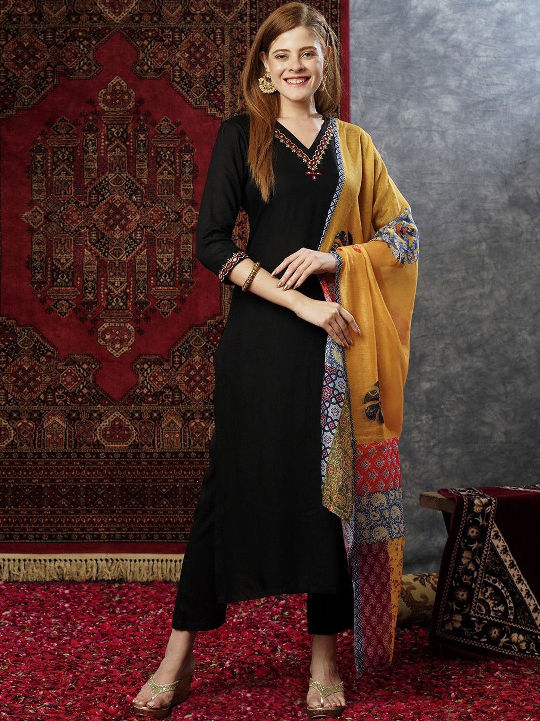 

GoSriKi Embroidered Mirror Work Regular Straight Kurta with Trousers & Dupatta, Black