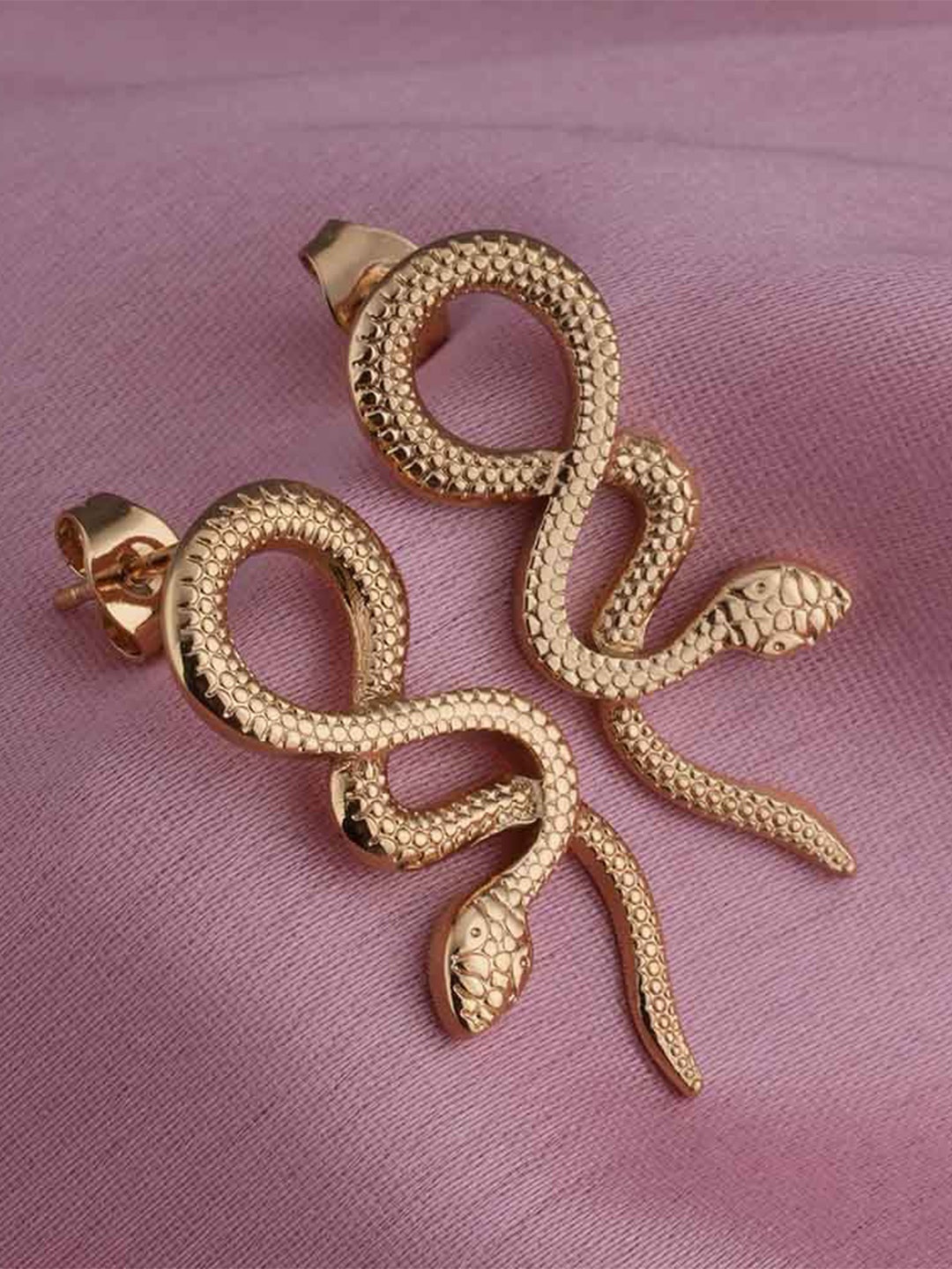 

PALMONAS Stainless Steel Gold-Plated Animal Shaped Drop Earrings