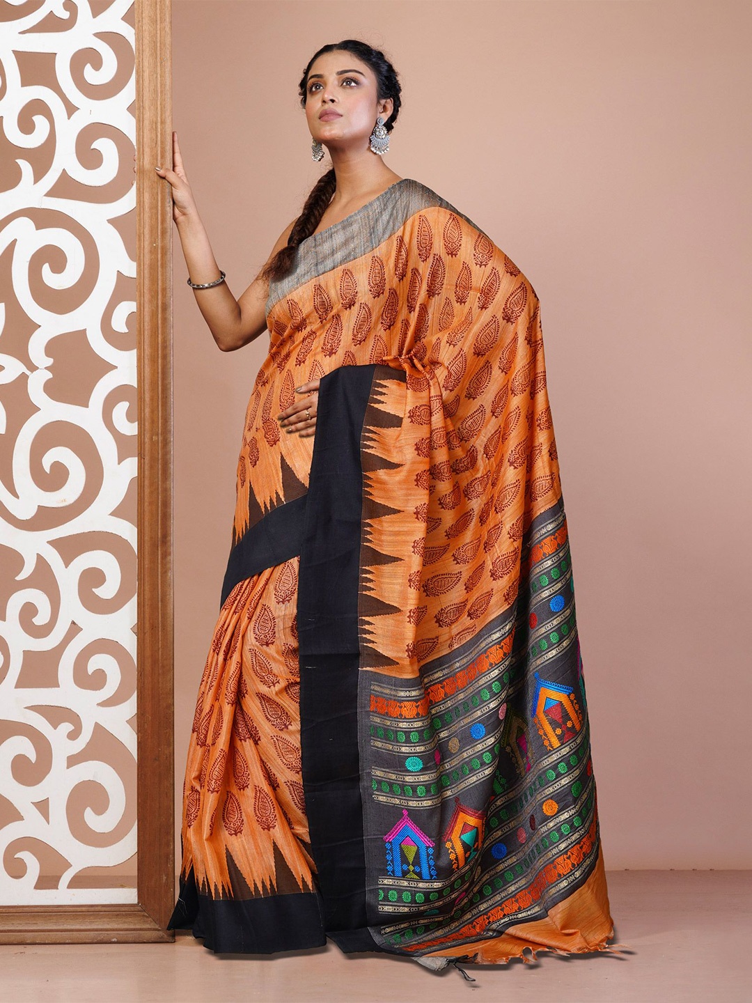 

Unnati Silks Ethnic Motifs Pure Silk Handloom Tussar Saree, Peach
