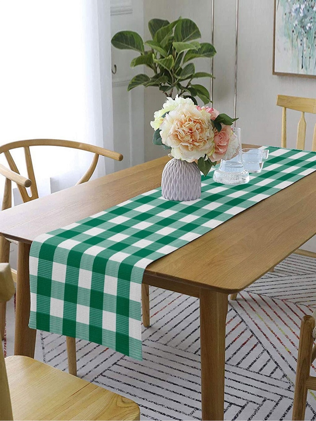 

Lushomes Green & White Checked Pure Cotton 6 Seater Table Runner