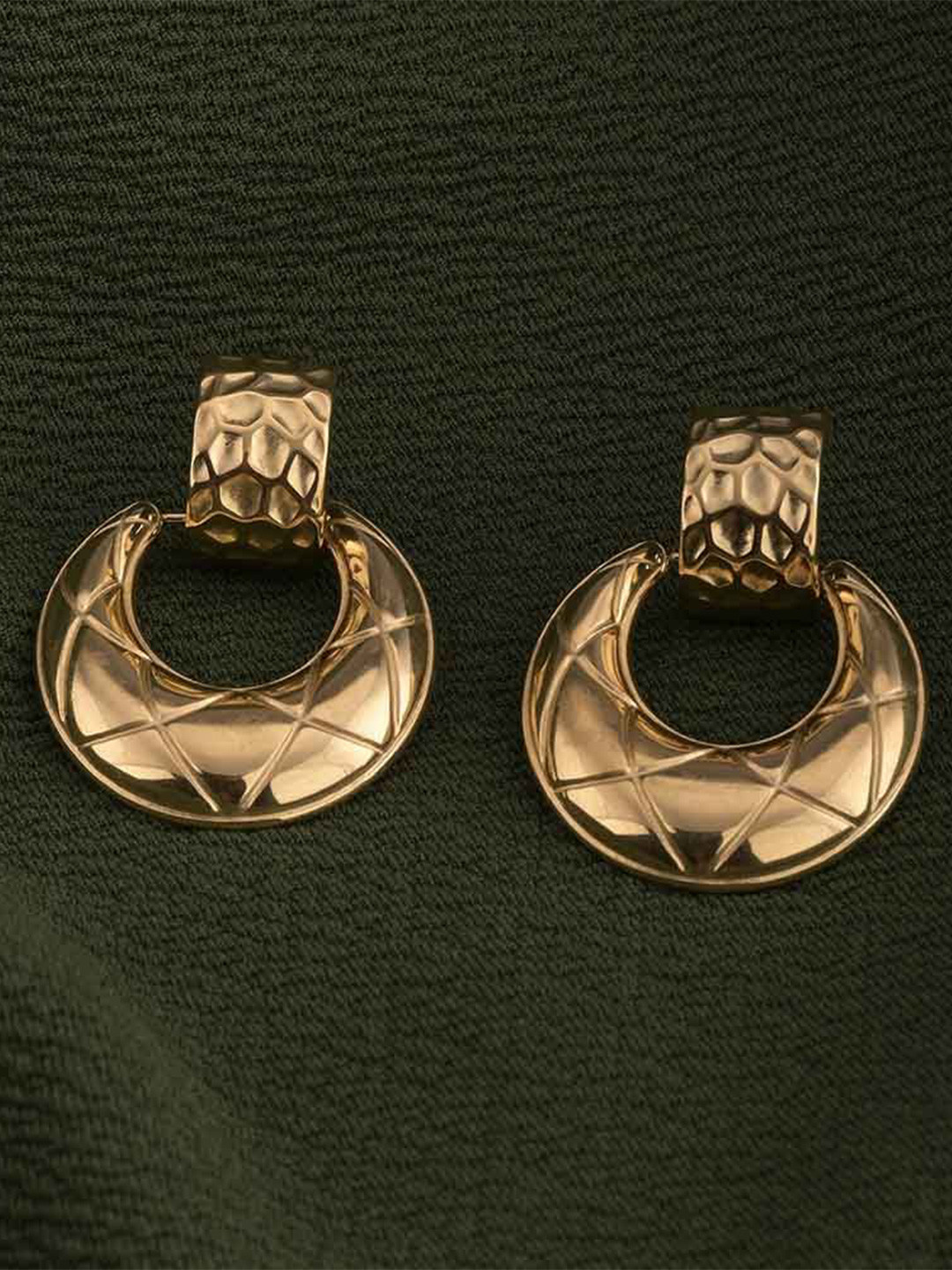 

PALMONAS Stainless Steel Textured Gold Plated Contemporary Drop Earrings