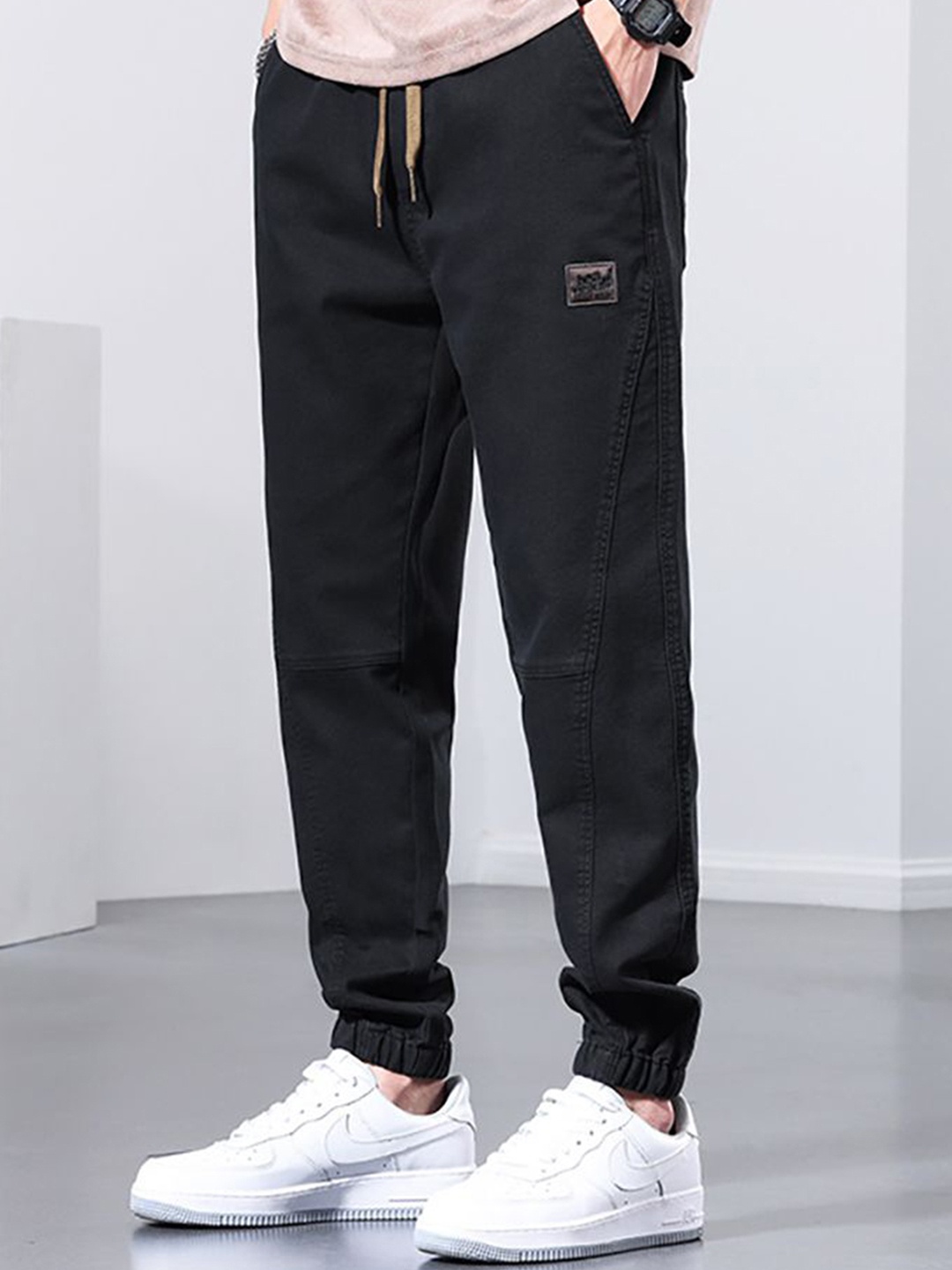 

StyleCast x Revolte Men Mid-Rise Cargos Trousers, Black