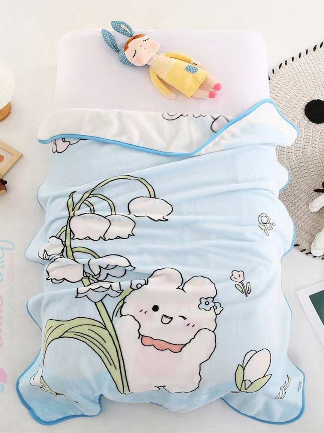 

Butterthief Blue & Green Cartoon Characters AC Room 210 GSM Single Bed Blanket