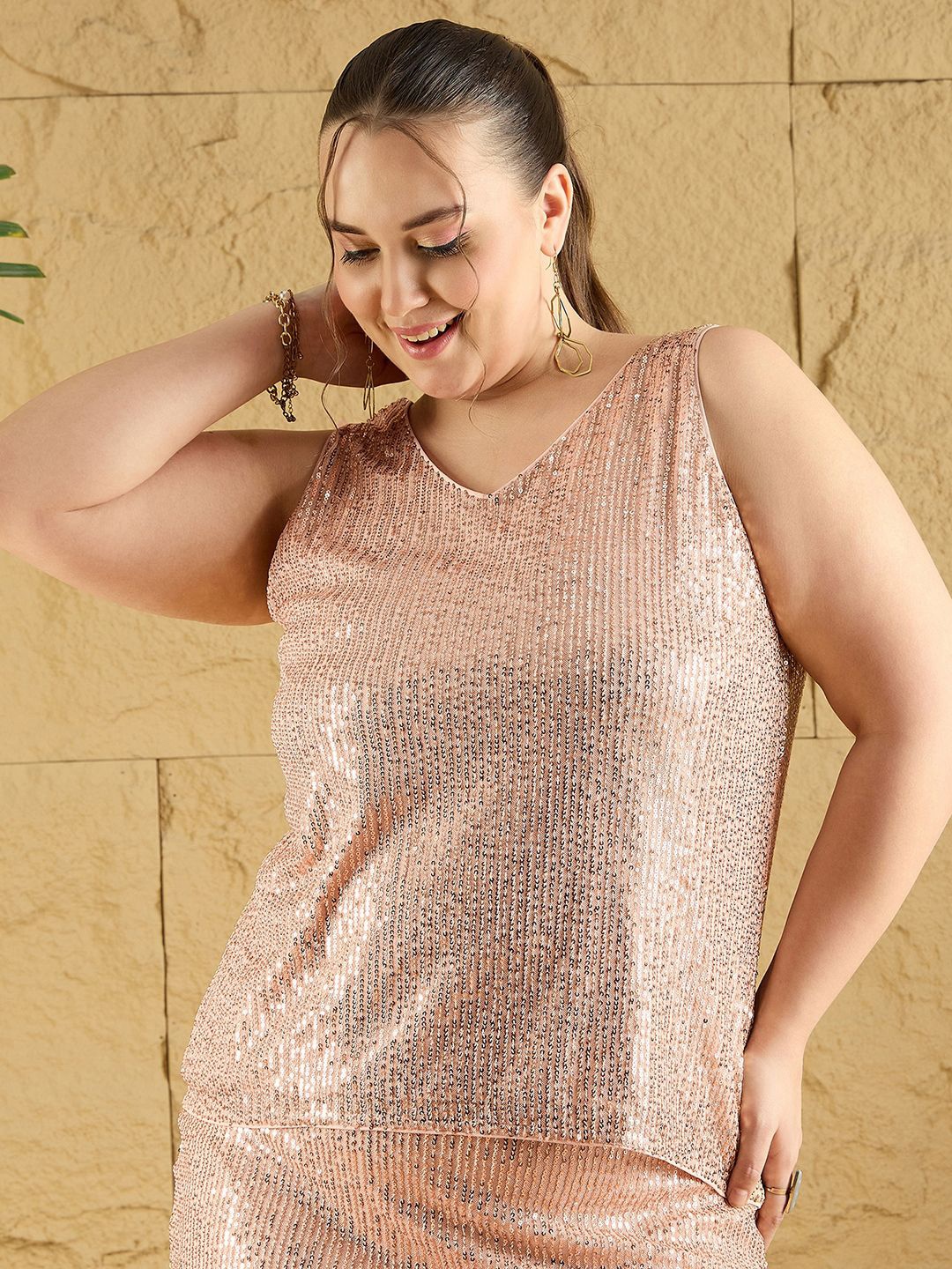 

Berrylush Curve Women Shimmer V-Neck Cotton Top, Peach