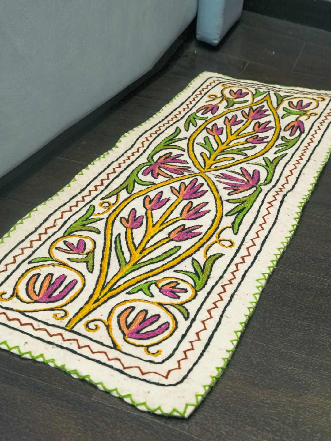 

Swadeh White & Green Ethnic Motifs Embroidered Woollen Floor Runners