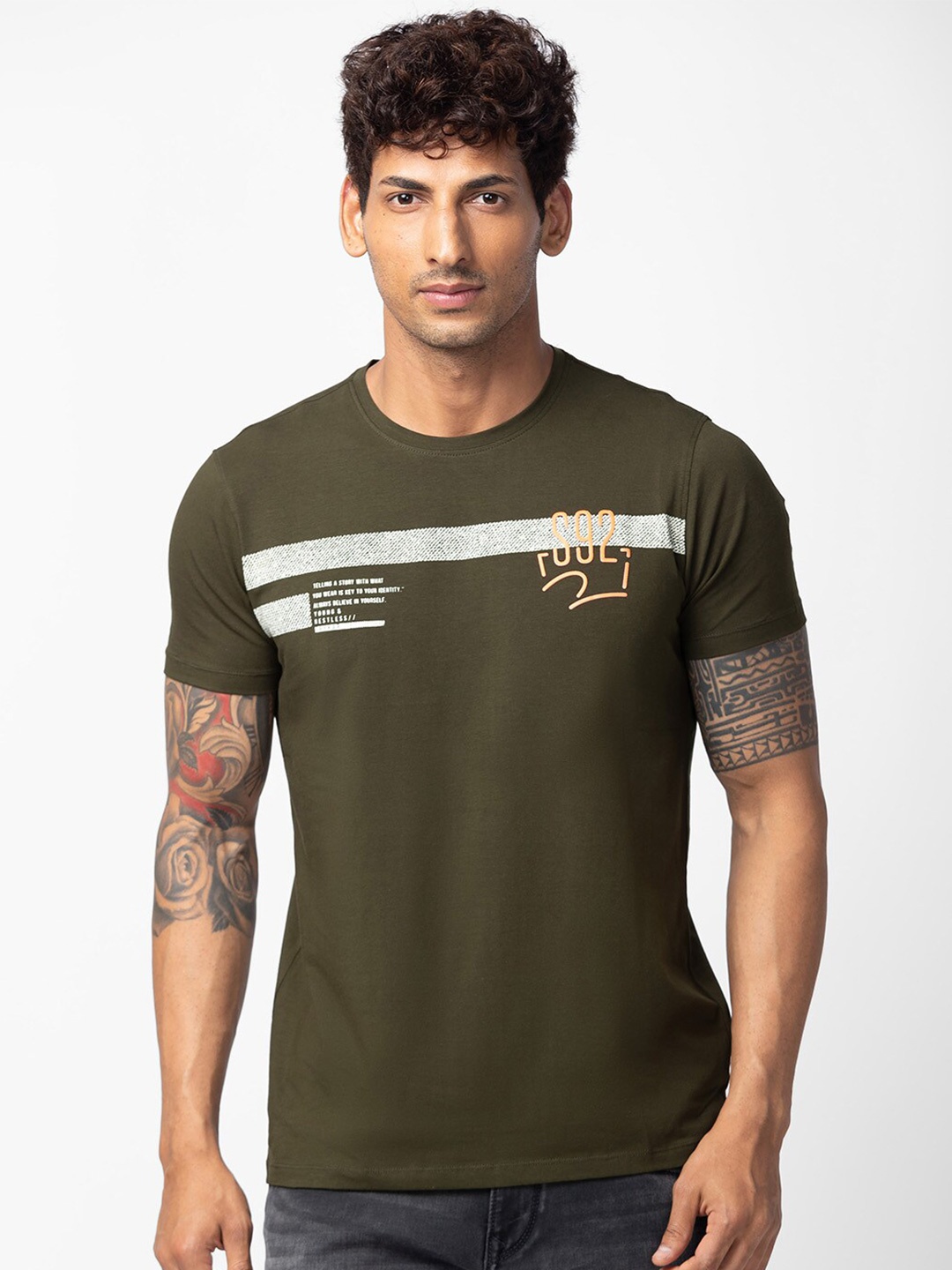 

SPYKAR Men Typography Slim Fit T-shirt, Khaki