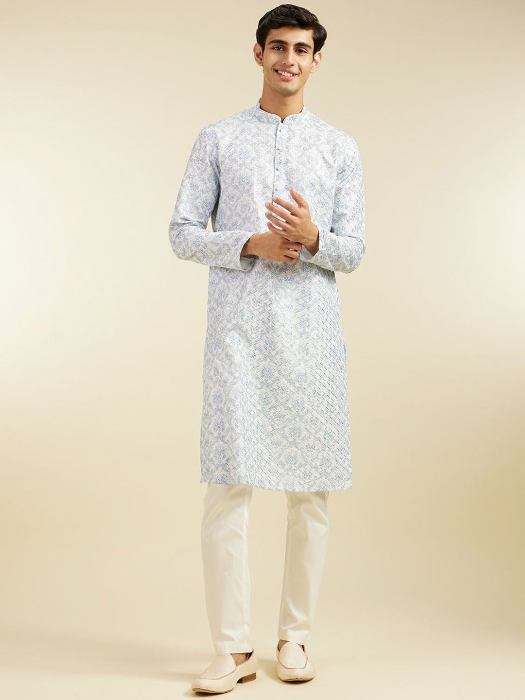 

Diwas by Manyavar Floral Printed Mandarin Collar Straight Kurta, Blue