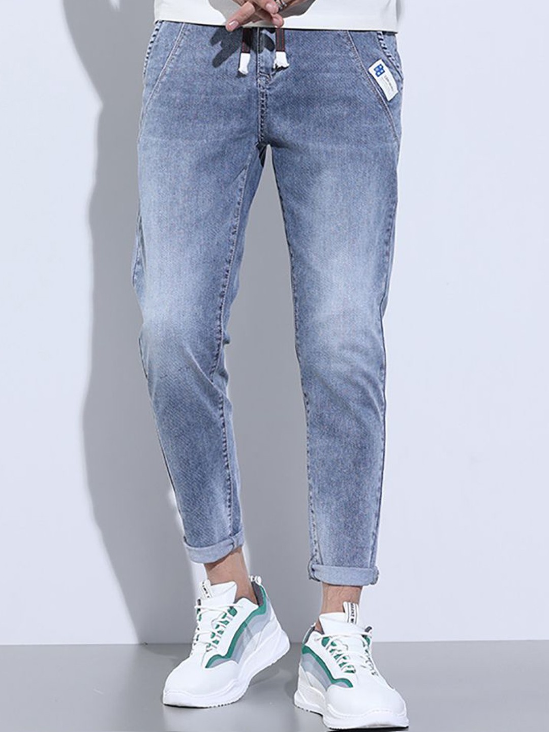 

StyleCast x Revolte Men Regular Fit Light Fade Stretchable Jeans, Blue