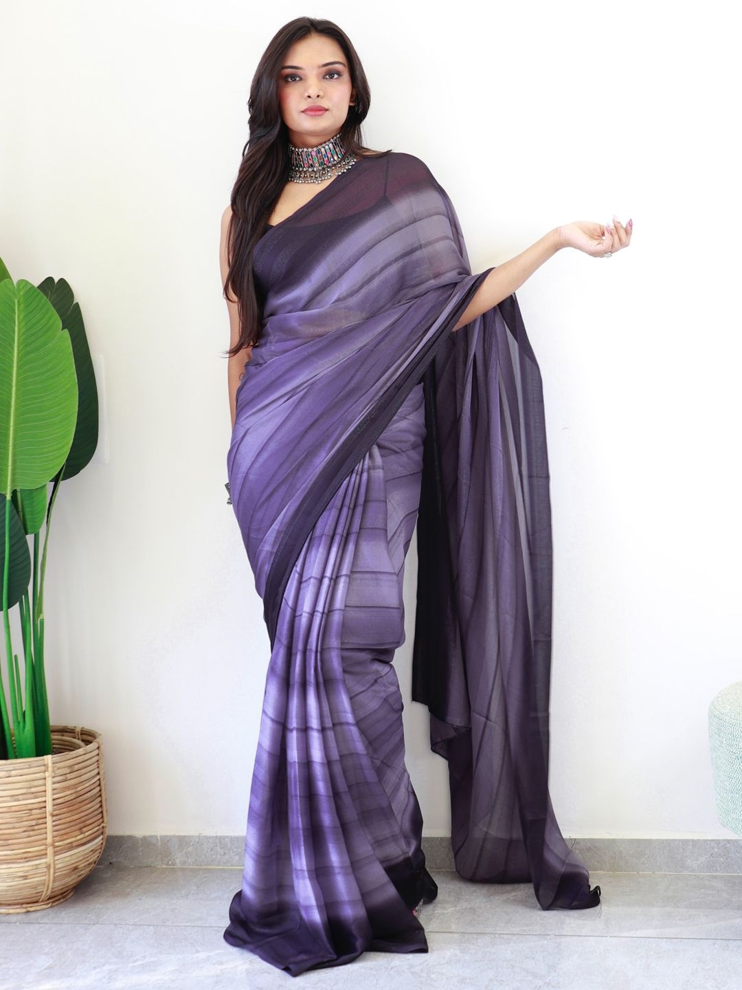 

Mitera Striped Ready to Wear Saree, Lavender