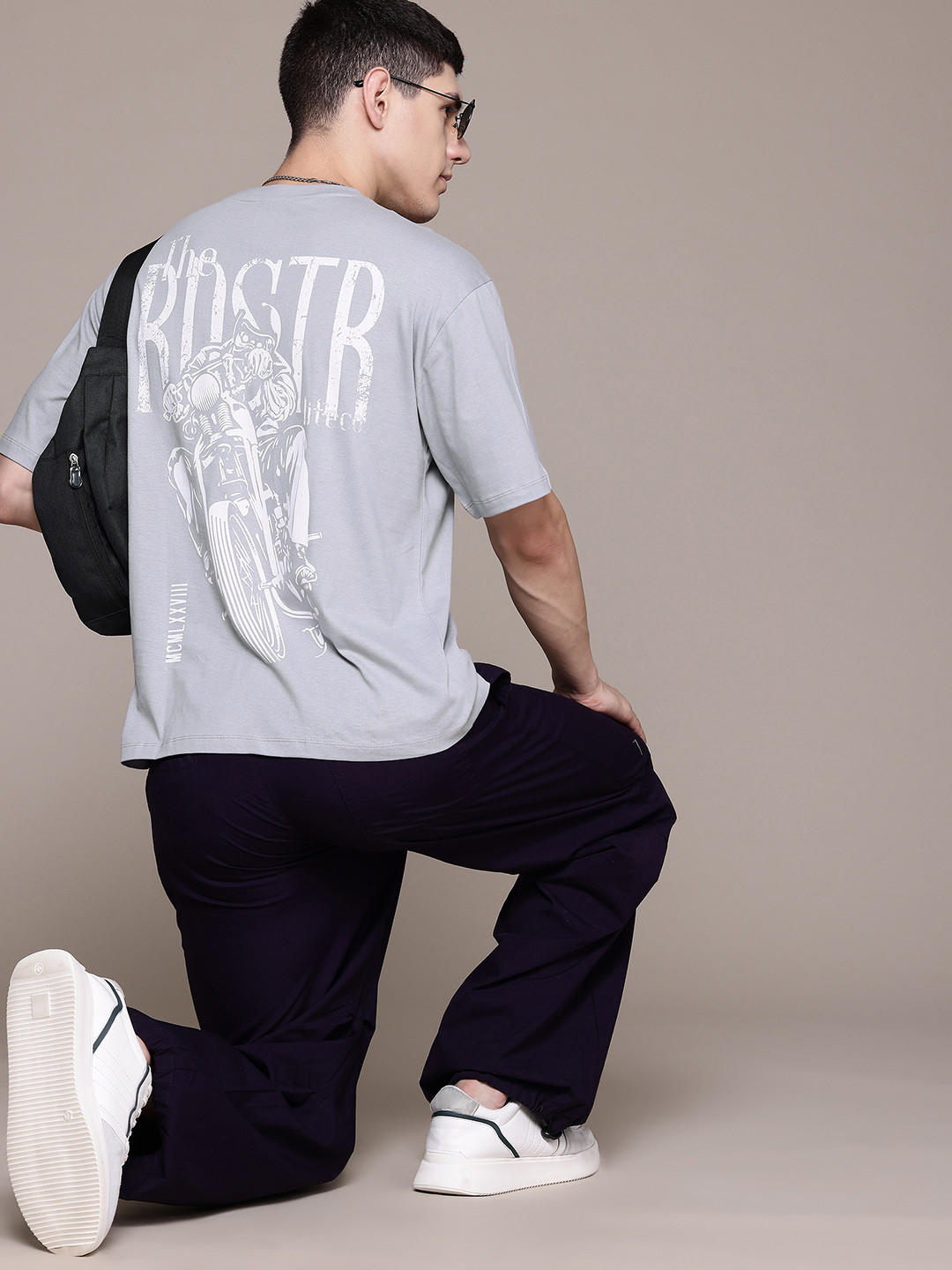 

The Roadster Lifestyle Co. Printed Pure Cotton T-shirt, Grey