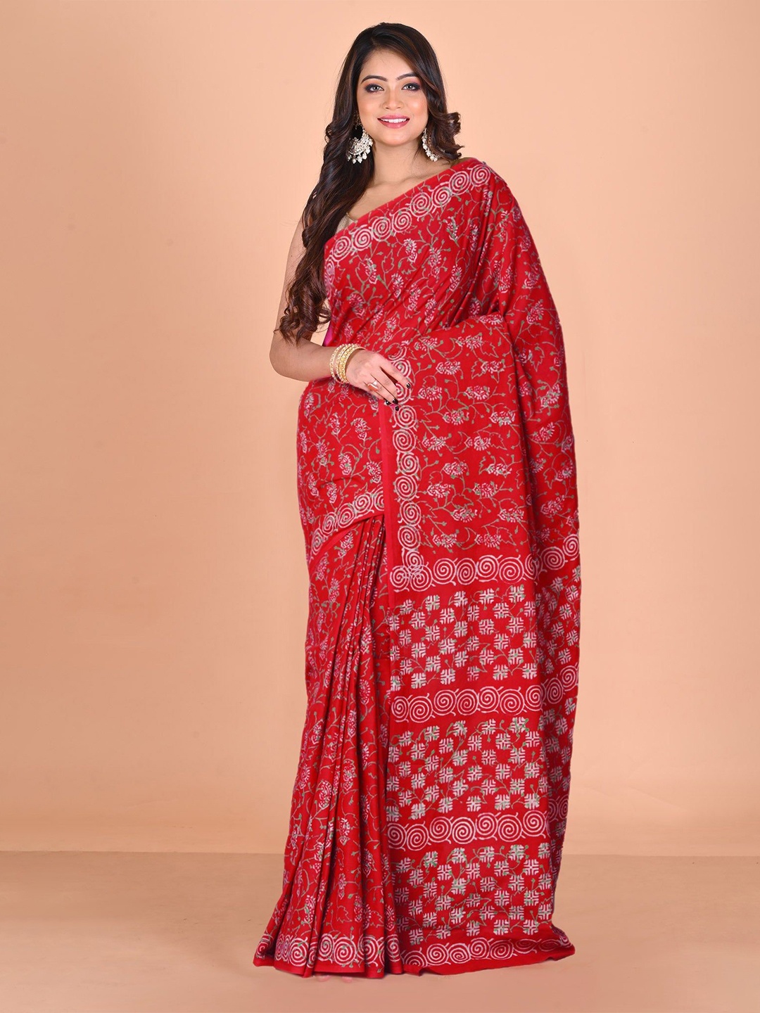 

Unnati Silks Floral Zari Pure Cotton Handloom Block Print Saree, Maroon