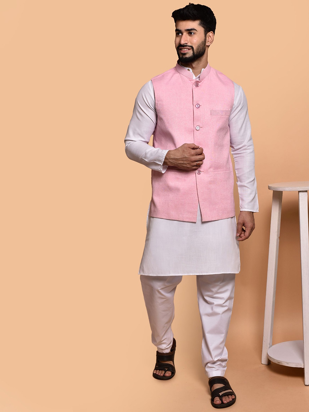 

PRINTCULTR Men Regular Pure Cotton Kurta with Trousers, White